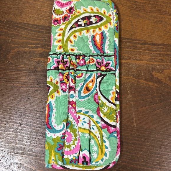 Vera Bradley Accessories :Curling Iron Cases, Eyeglass Case, Wristlet, Card Case - Picture 2 of 13